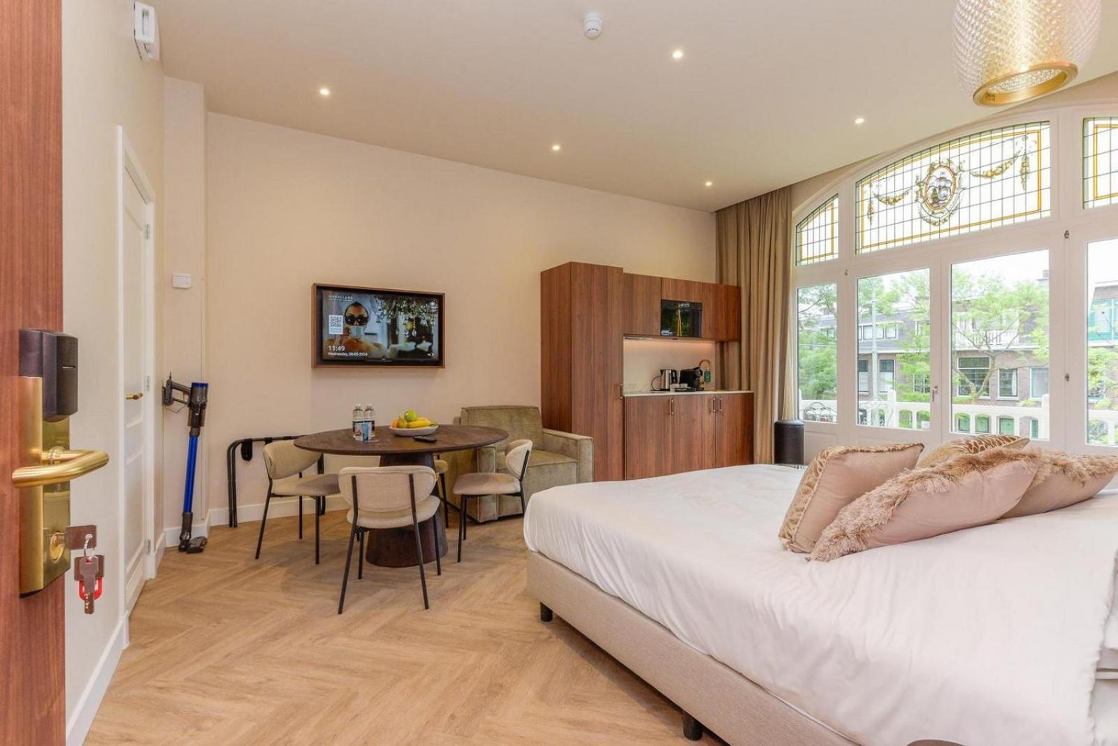 Novallure Villa Margaretha - Short Stay Apartments Рейсвейк Екстер'єр фото