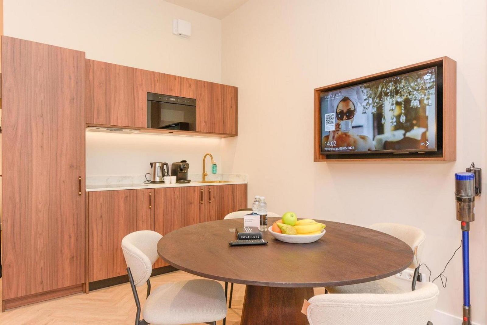 Novallure Villa Margaretha - Short Stay Apartments Рейсвейк Екстер'єр фото